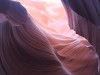 LOWER ANTELOPE CANYON, ARIZONA<br>Der Antelope Canyon in Arizona ist der meistbesuchte Slot Canyon im Südwesten der USA. Wir besuchten den weniger frequentierten, weil schwerer zugänglichen Lower Antelope Canyon und waren komplett begeistert. Uns erwartete eine atemberaubende Kletterpartie über Leitern und Treppen tief ins Innere des Gesteinslabyrinths. <br>Lieblingsplatz von: <b>A. Walbaum(Text/Bild)</b><br>