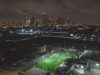 Fußball vor der Skyline von Houston. <br>© Alexander Londono 